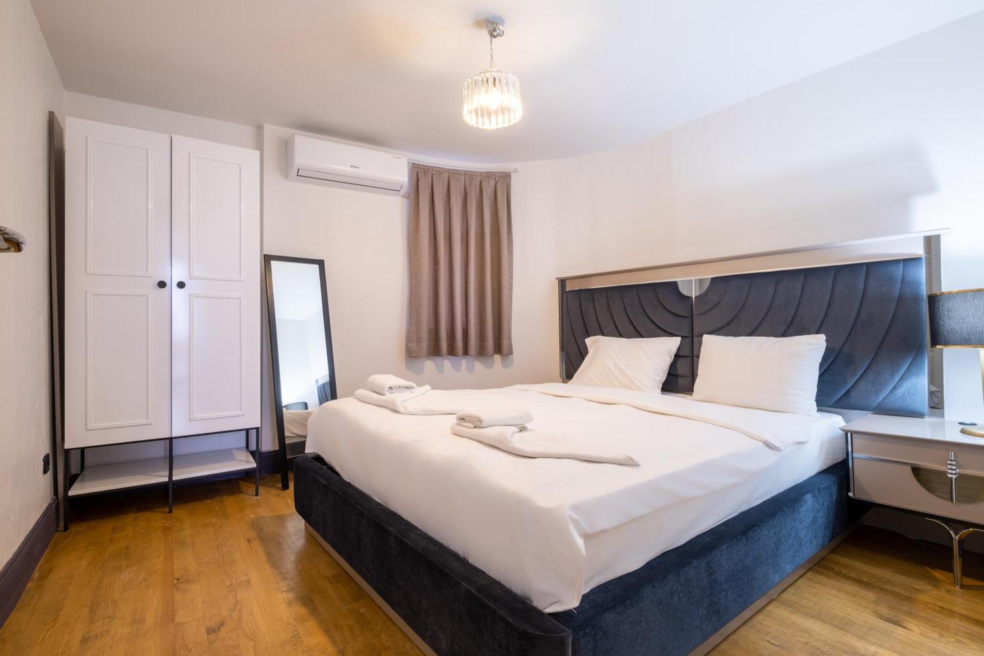 Mayer Taksim * Provincia di Istanbul
